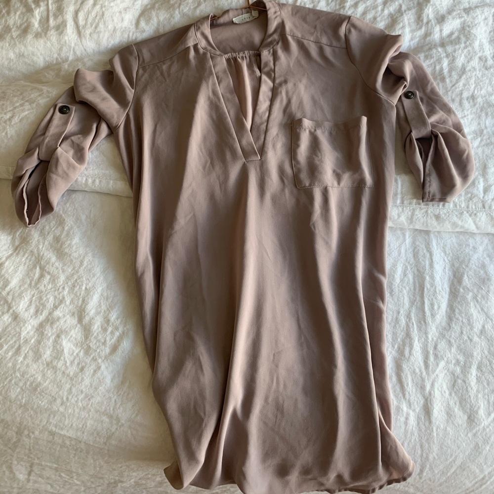 Lush tan/cream short sleeved blouse size S